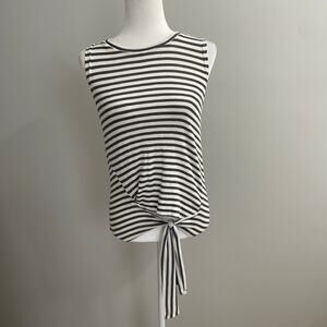 O’Neill Gray & White Striped Tie Front Tank Top Size Small
